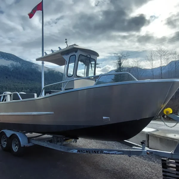 BRIDGEVIEW 22′ CENTRE CONSOLE