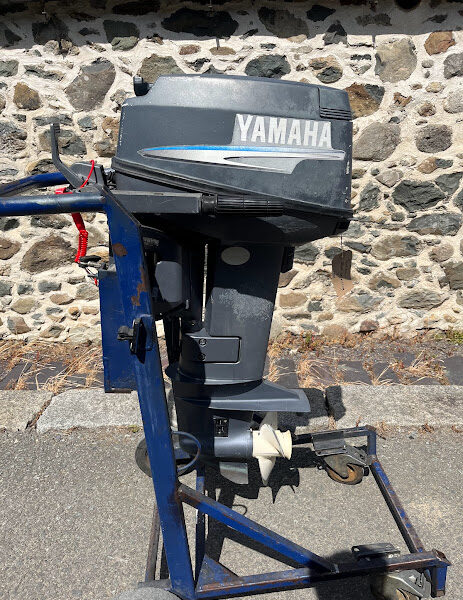 Used 20hp Yamaha 2 stroke, shortshaft, manual start, tiller control.