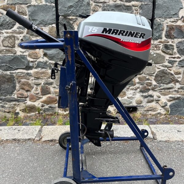 Used 15hp Mariner outboard- shortshaft, manua start,tiller control, 4 stroke